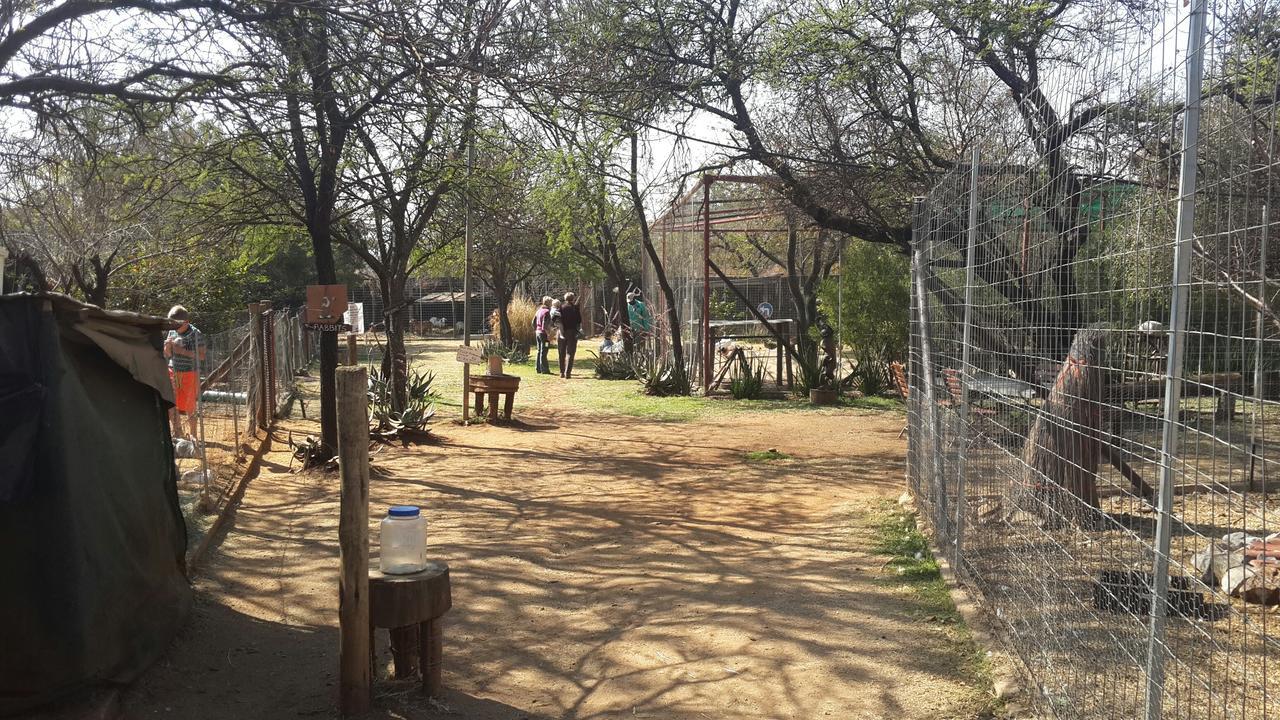 The Farm Inn Pretoria Exterior photo